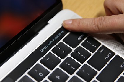 Apple прекратила продажи MacBook с сенсорной панелью