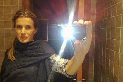 Королева Испании попала в скандал. Любовник разоблачил ее измену и показал личное фото. Как за нее вступилась страна?