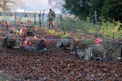 ЕС предложил Украине включающие военное сотрудничество гарантии безопасности
