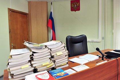 Начальница российского отдела по вопросам миграции незаконно помогала мигрантам