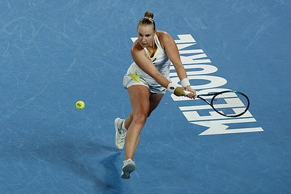 Российская теннисистка разгромно проиграла украинке на турнире WTA