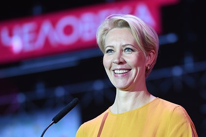 Лазарева поиронизировала над ходившими на поклон к Маслякову юмористами