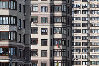 Вероятность падения цен на жилье в России оценили