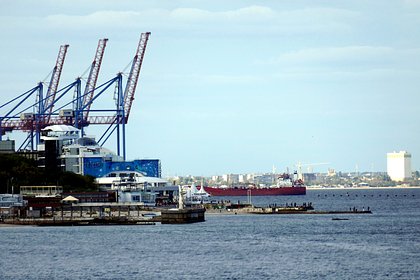 В порту Одессы заметили подозрительные иностранные суда