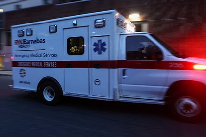 Помогавшую бездомным женщину облили кислотой