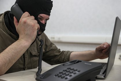 Россиян предупредили о мошеннической схеме с «допуском» в военкомат