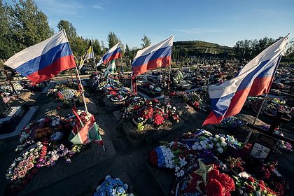 В российском регионе осквернили могилу бойца СВО