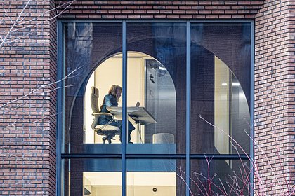 Подсчитана доля выгоревших к концу года россиян