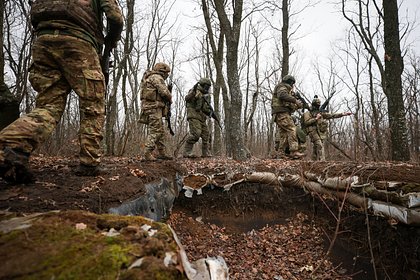 Добровольцам СВО начнут включать срок службы в стаж для пенсии за выслугу лет