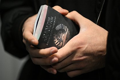 Путин подписал закон о штрафах за нарушения в миграционной сфере