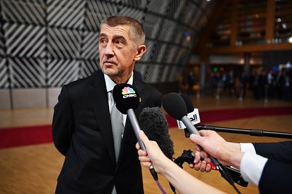 Премьер Чехии поверил в достижение мира в 2026 году