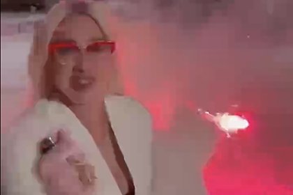 Россиянка едва не пострадала из-за фейерверка