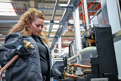 Евросоюз придумал способ бороться с упадком промышленности