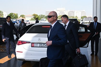 Российская делегация покинула отель перед вторым днем переговоров с Украиной и США