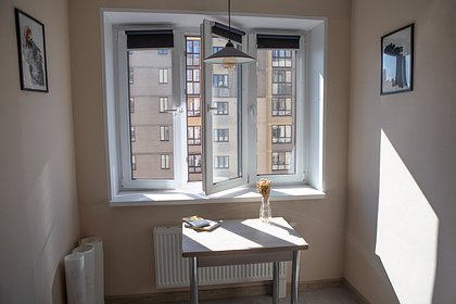 В Москве школьница выпала с 10 этажа, встала на ноги и пришла в салон красоты