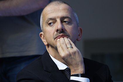 В Госдуме отреагировали на просьбу Богомолова снять его с должности в Школе-студии МХАТ