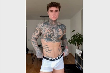 Герой мема «Филяй-филяй» снялся в трусах для бренда