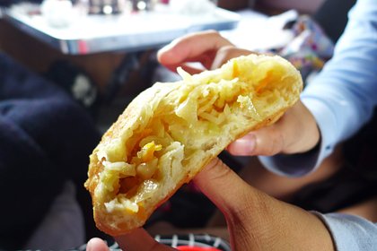 Тревел-блогерша раскритиковала традиционную для поездки на поезде по России еду