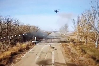 Массированный удар роем дронов по ВСУ сняли на видео
