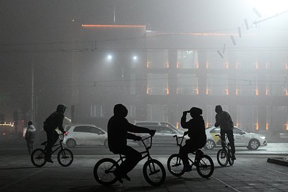 Жители российского города пожаловались на атакующих прохожих подростков