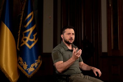 Зеленского обвинили во лжи на фоне его предложения о перемирии