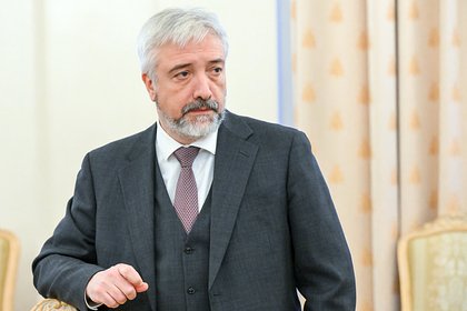 Примаков объявил об уходе с должности главы Россотрудничества