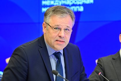 Запад уличили в создании «крыши» для Украины