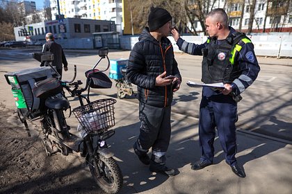 Официальную статистику по снижению миграции в Россию объяснили