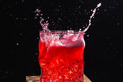 Украинскую компанию обвинили в «придании вкуса российской армии» знаменитой газировке