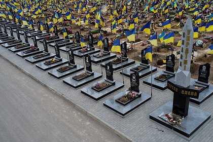 Пленный боец ВСУ рассказал о переполненных кладбищах в украинских Черновцах