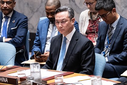 Китай выступил с призывом к сторонам конфликта на Украине