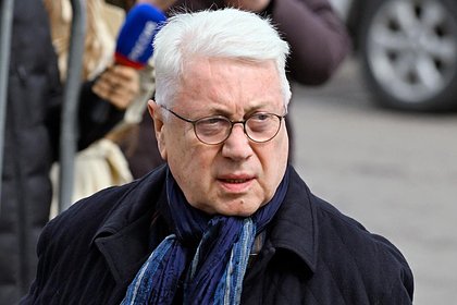Винокур вспомнил заставивший его выкинуть сигареты и забыть о курении случай в Австралии