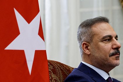 Глава МИД Турции отправится на Украину