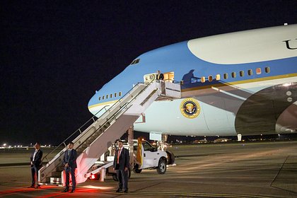 Журналистам The New York Times прислали повестки после статьи о новом самолете Трампа