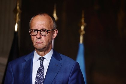 Канцлер Германии призвал к переговорам по Украине