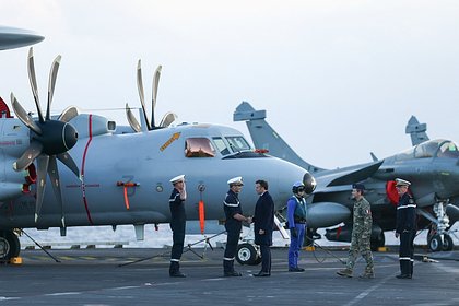 Авианосная группа одной страны НАТО участвовала в разведке ситуации на Украине