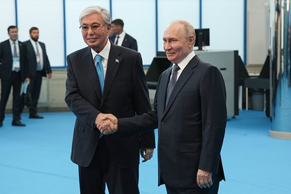 Токаев с трибуны поблагодарил Путина