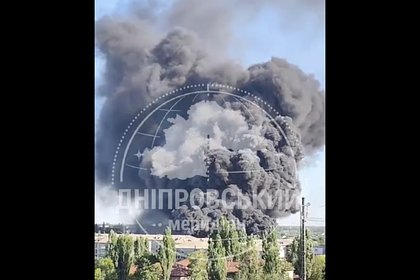 В Павлограде произошел мощный взрыв и начался пожар