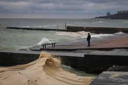 Украину предупредили о мрачных последствиях ударов России по Одессе