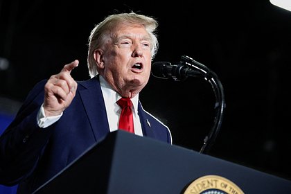 Трамп назвал клоунами руководство Канады