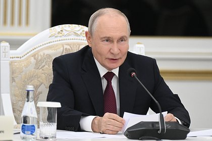 Путин рассказал о восстановлении поврежденных НПЗ
