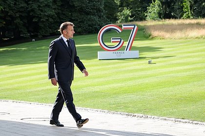 Лавров поставил Макрона на место после слов об Анкоридже