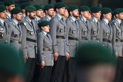 В Минобороны европейской страны пожаловались на назначения по знакомству