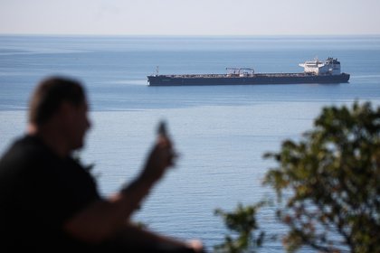 Названы сроки первых поставок российского дизтоплива в США