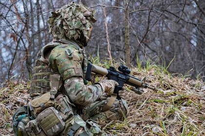 Американский военный рассказал о бое с рептилоидами в Зоне 51