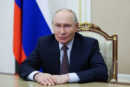 Путин поздравил Токаева с праздником