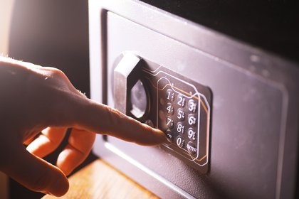 Россиянка раскрыла схему воровства в отеле США при помощи Chat GPT