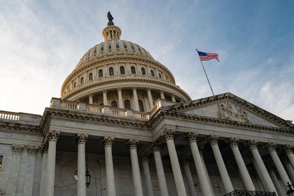 Возможность Конгресса США помешать Трампу по Украине оценили