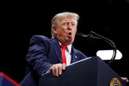Трамп сообщил о приближающейся мирной сделке на Украине