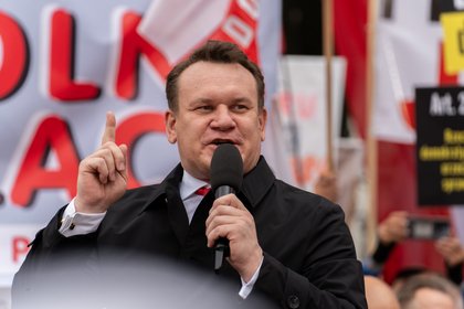 В Европарламенте назвали причастную к событиям в Польше страну